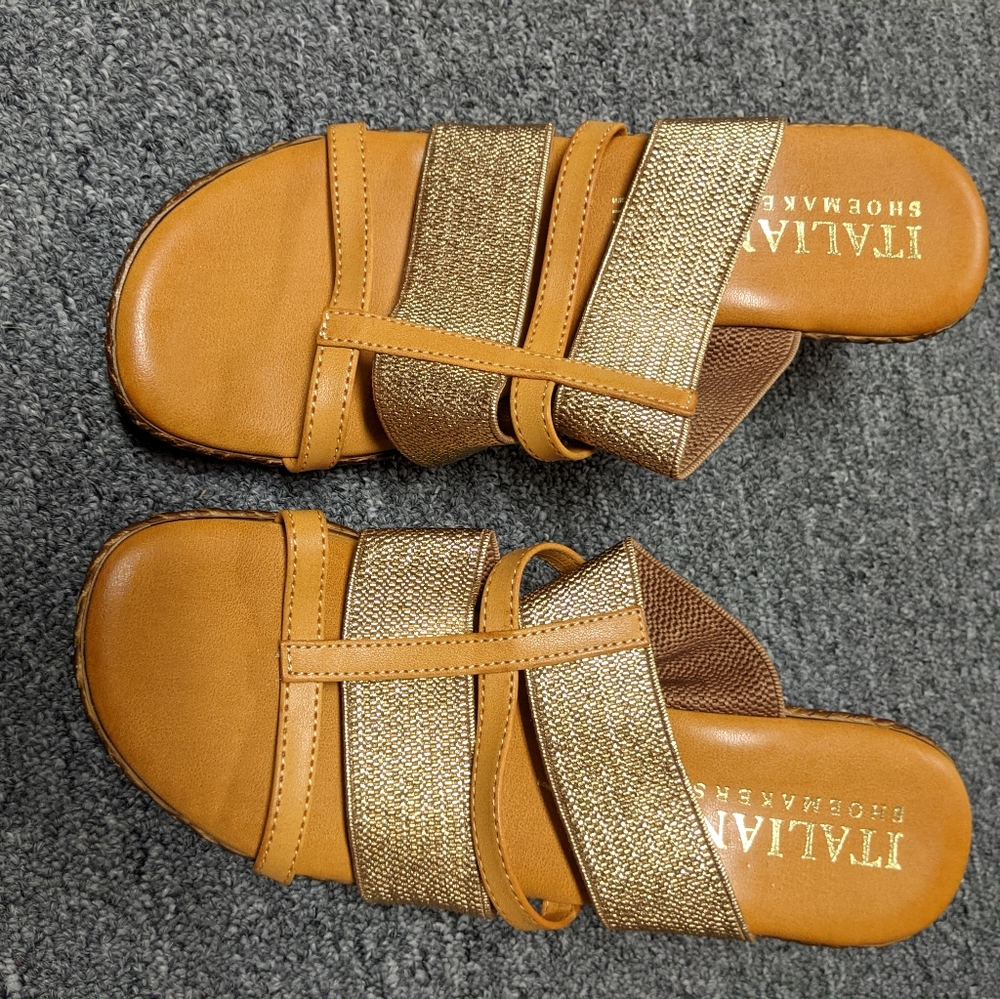 Women's shoes